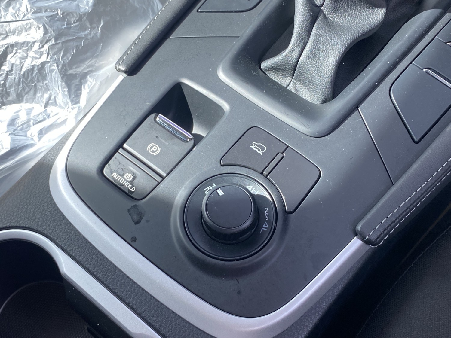 Simpel Tapi Jago Off-Road, Ini Senjata Andalan Isuzu MU-X Terbaru