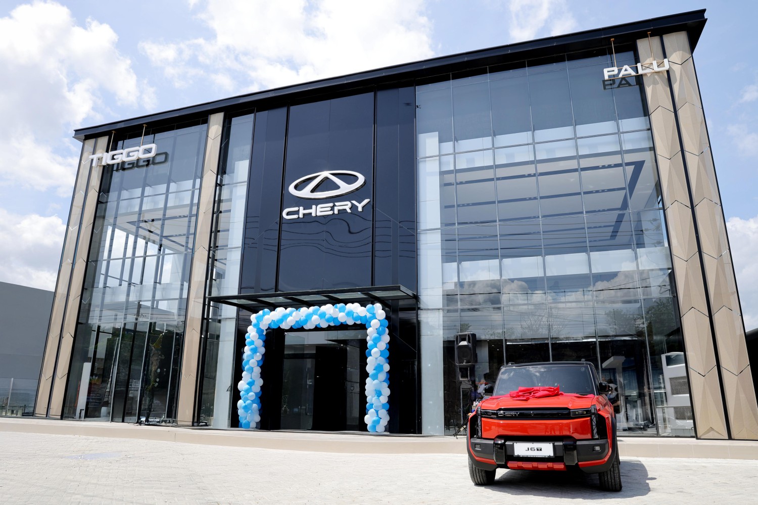 Perluas Jaringan Ke Indonesia Timur, Dealer Chery Resmi Hadir Di Palu