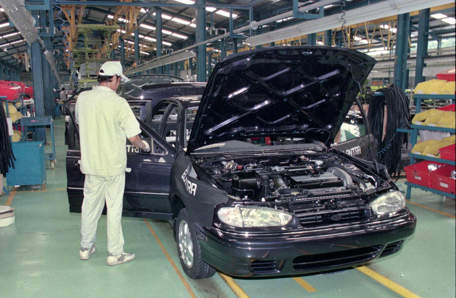 Nostalgia, Penampakan PT Handal Saat Masih Merakit Mobil Korea Selatan