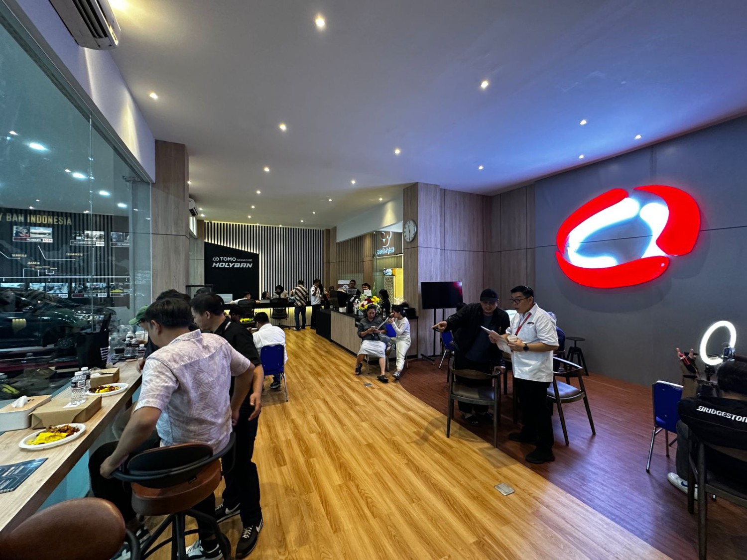 Baru Nih, Bridgestone Resmikan TOMO Signature Pertama di Indonesia