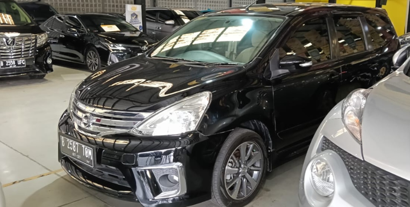 Menarik, Mobil Bekas Nissan Grand Livina Matik, Harga Tinggal Segini