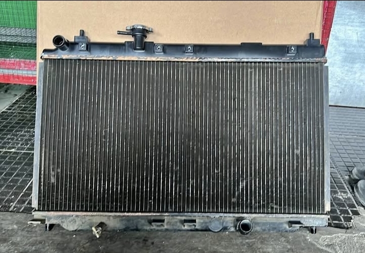 Suhu Mesin Mobil Tidak Stabil? Radiator dan Coolant Berperan Penting