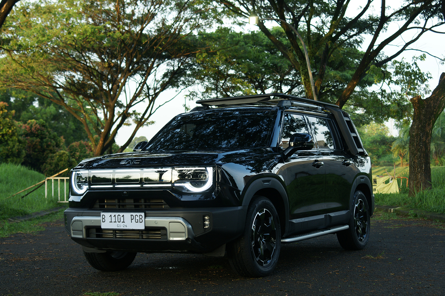 Tampang Ganteng Memikat, Begini Detail Eksterior BAIC BJ30 Hybrid AWD