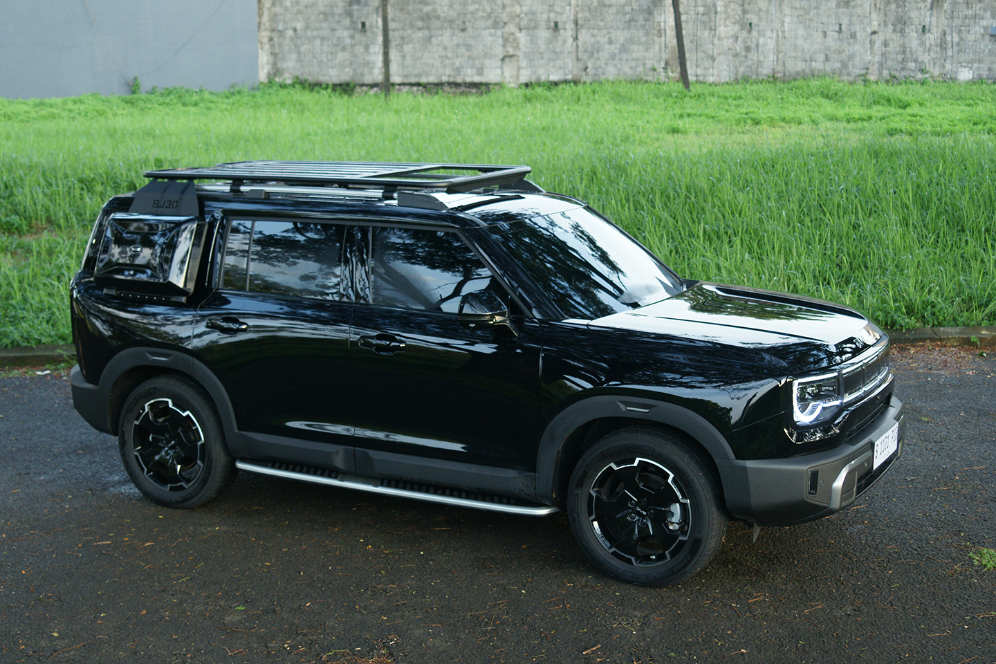 Fiturnya BAIC BJ30 Hybrid AWD. Banyak Bantuan Off-Road, Tapi...