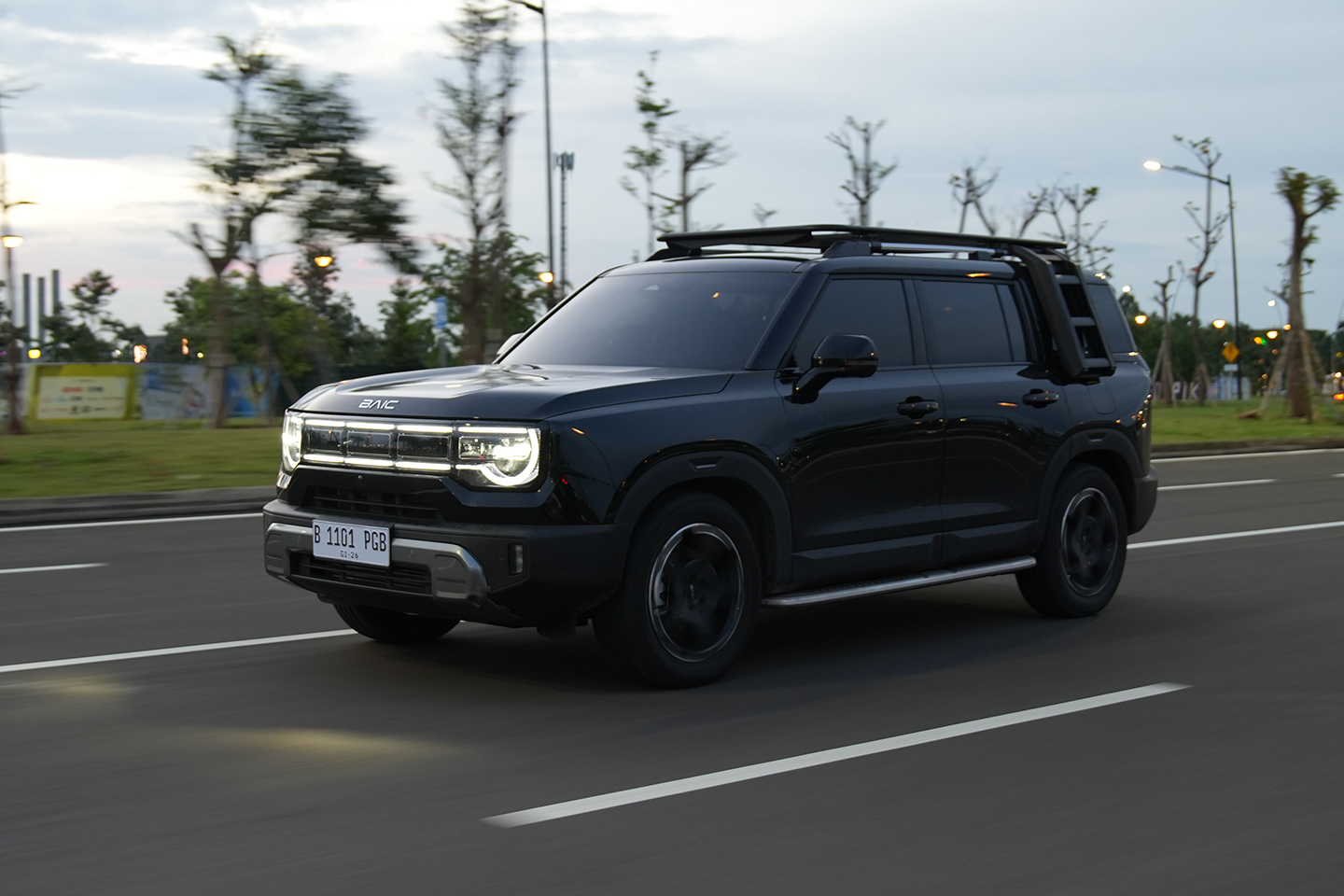 Sekilas Rasa Berkendara BAIC BJ30 Hybrid AWD. Senyap, Nyaman, Seru!