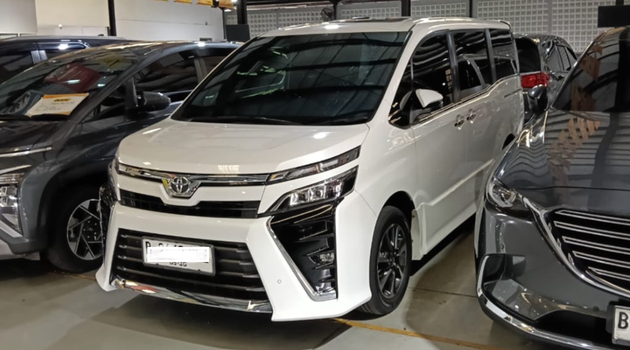 Toyota, Toyota Voxy, Pilihan MPV Cocok Buat Mudik, Toyota Voxy 2020 Segini Harganya