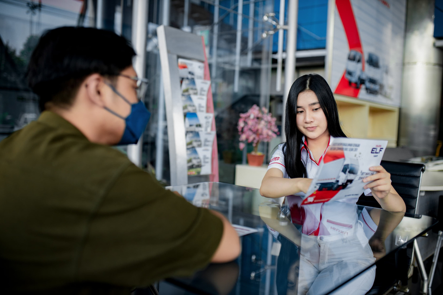 Isuzu, Bukan Promo Mobil, Isuzu Justru Dorong Servis di Awal 2026