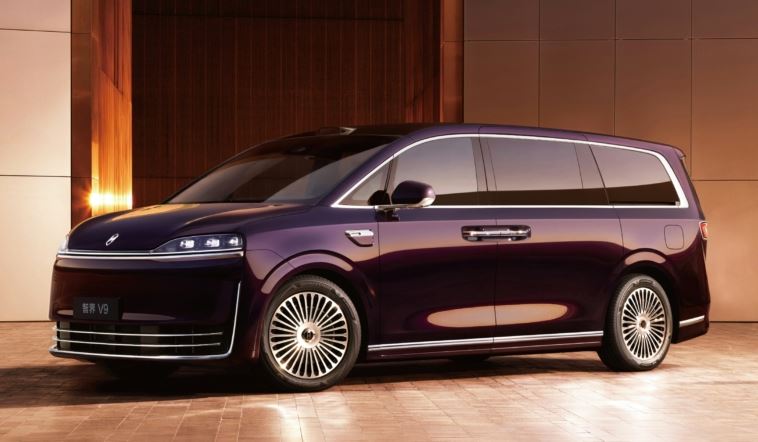 Inilah Calon Rival Toyota Alphard HEV dari China, Punya Powertrain dan Fitur Keamanan Canggih