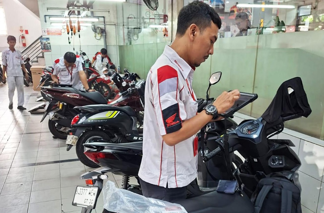 Meiriah, Promo Diskon Service di Jaringan AHASS Jakarta Tangerang