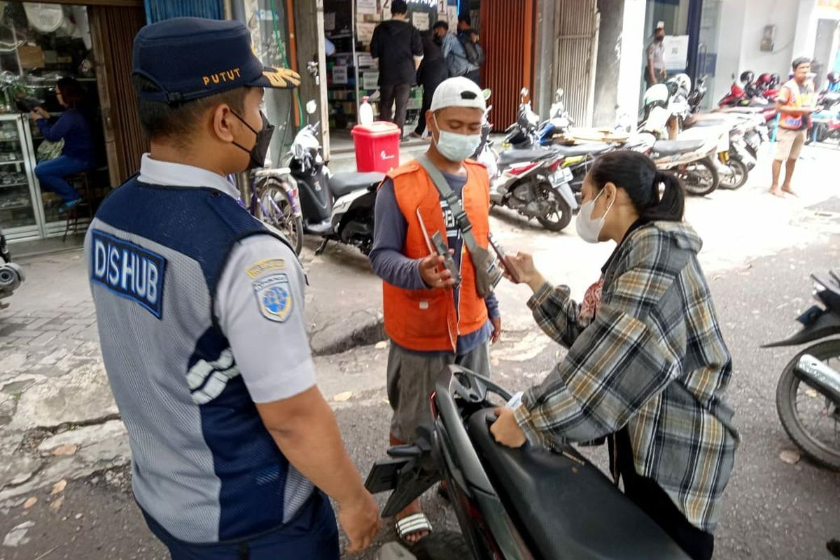 Pendapatan Bocor, Dishub Semarang Kebut Parkir Elektronik di Semua Titik