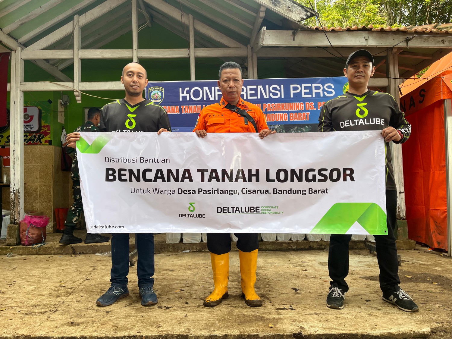 Bantu Korban Longsor Cisarua, Deltalube Gerak Cepat Salurkan Pangan dan Obat-obatan
