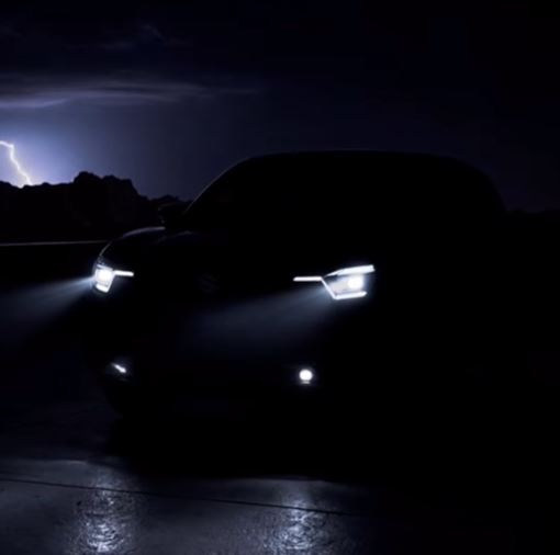 Bocoran Mobil Baru Suzuki di IIMS 2026 Makin Jelas, Pamer Teaser Siluet SUV dan Kode Petir