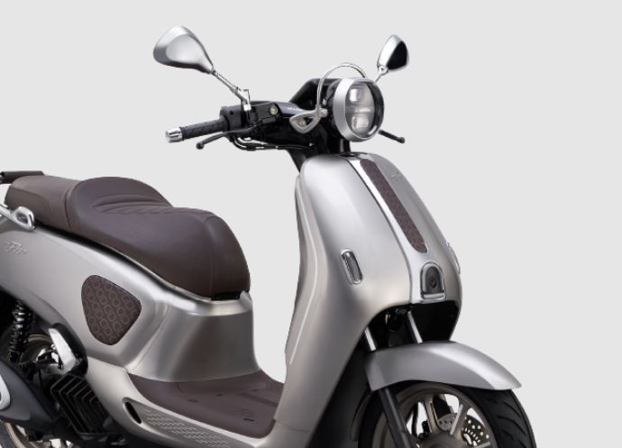 Wuyang Honda Luncurkan Skutik Retro Bergaya Premium, Bisa Jalan 350 Km Sekali Full Tank