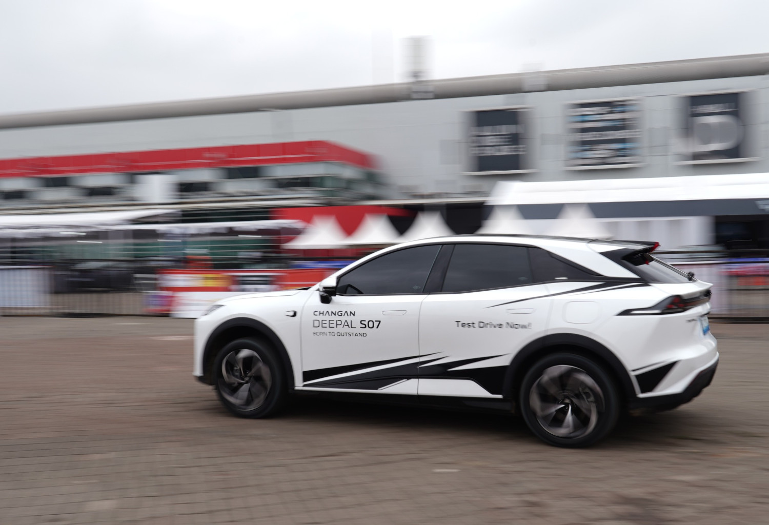 Test Drive, Ini Kelebihan Yang Bikin Konsumen Suka Setelah Test Drive Changan Lumin dan Deepal S07