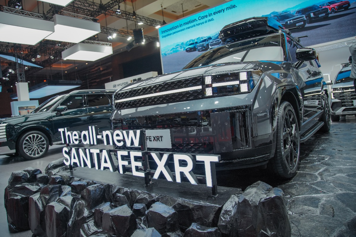 Bisa Langsung Dibawa Mudik, Hyundai Santa FE dan Stargazer Kena Promo di IIMS 2026