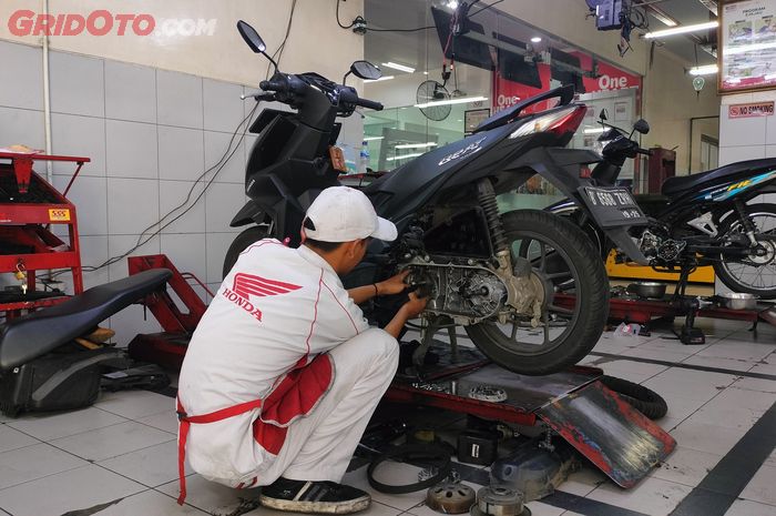 Habis Dipakai Mudik? Begini Cara Cek Kondisi Motor Biar Tetap Aman