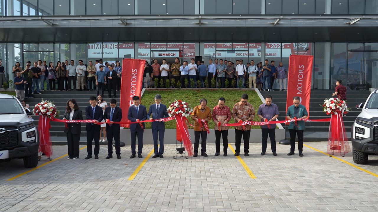 JAC Akhirnya Resmikan Dealer Pertama di Indonesia, Langsung Pajang 3 Jagoan Utama