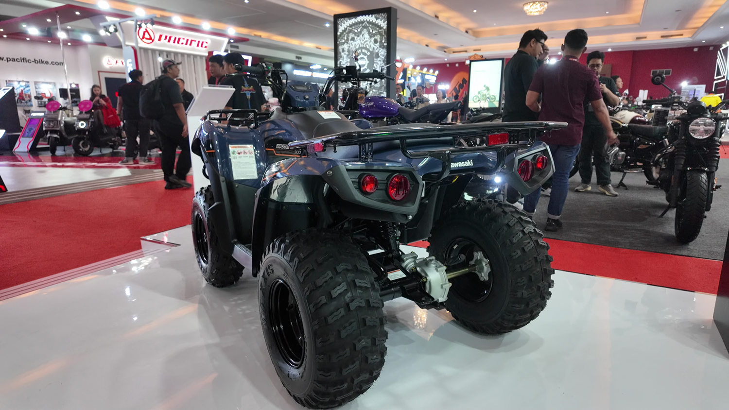 Kecil-kecil Bukan Mainan, Kawasaki Brute Force 300 Cocok Untuk Sultan