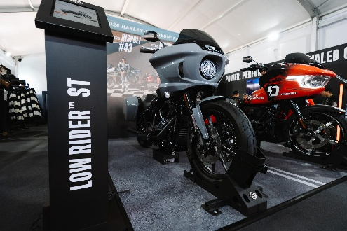 Comeback Spektakuler! Harley-Davidson Pamer 4 Motor ST Barunya di MotoGP Thailand