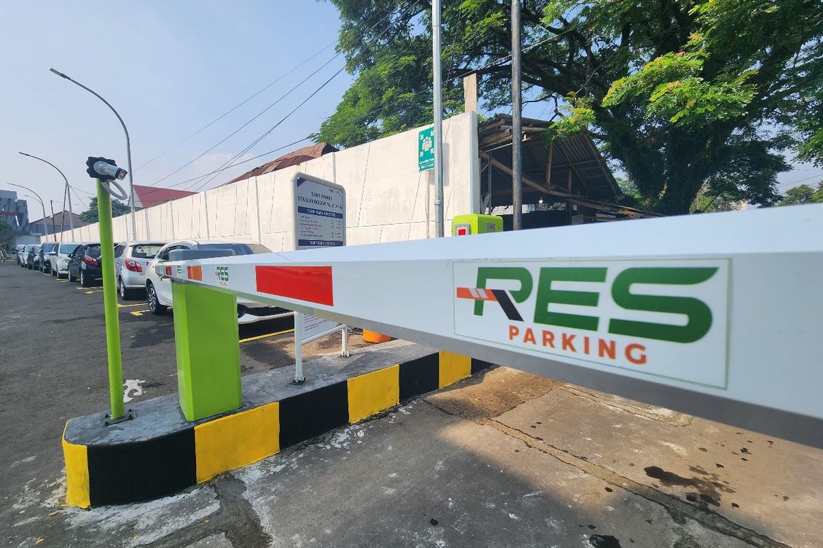 Dunia Berubah, Mulai 1 Maret 2026 Bayar Parkir di 13 Stasiun Ini Wajib Non Tunai