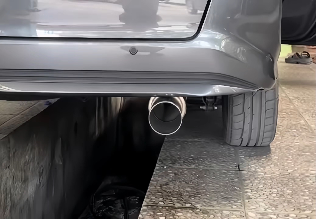 Knalpot Mobil Bocor Bisa Bikin Suara Mesin Lebih Berisik? Cek Faktanya