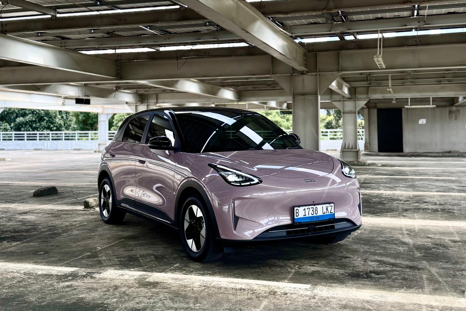 Bisa Diandalkan Untuk Dalam Kota, Seirit Ini Mobil Listrik Geely EX2
