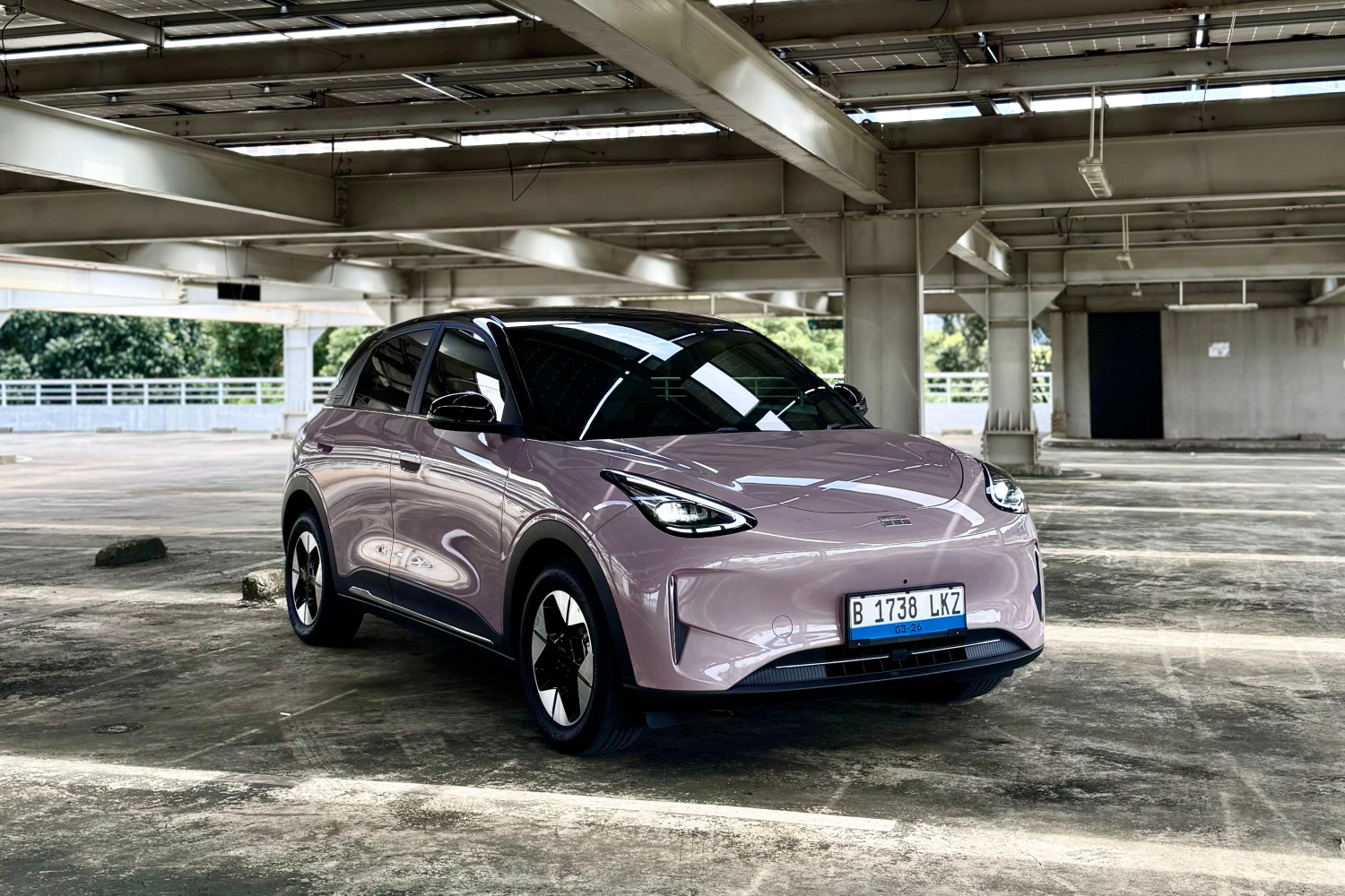 Nyelip-nyelip Di Perkotaan, Geely EX2 Dimudahkan Dengan Fitur Ini