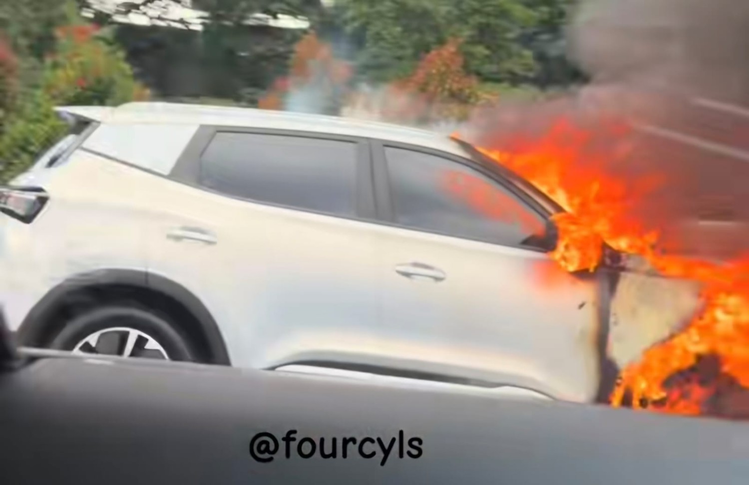 Kasus Chery Tiggo Cross CSH Terbakar di Tol Japek, Ini Kata Pabrikan