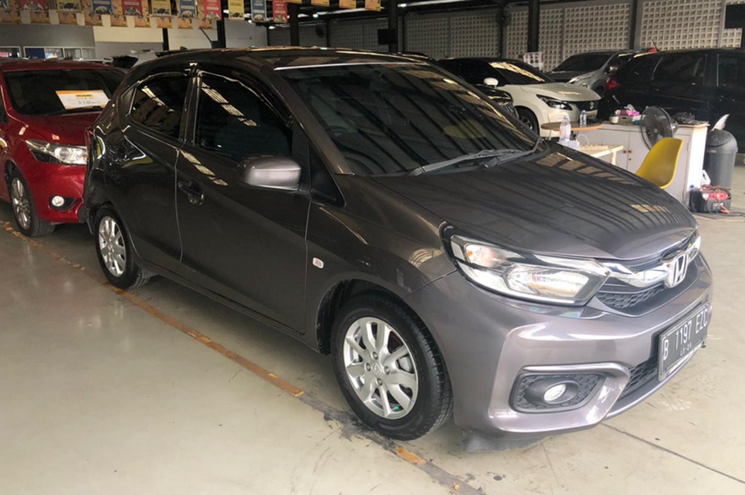 Kenaikan BBM Ubah Selera Konsumen, Mobil Bekas Irit Makin Dilirik