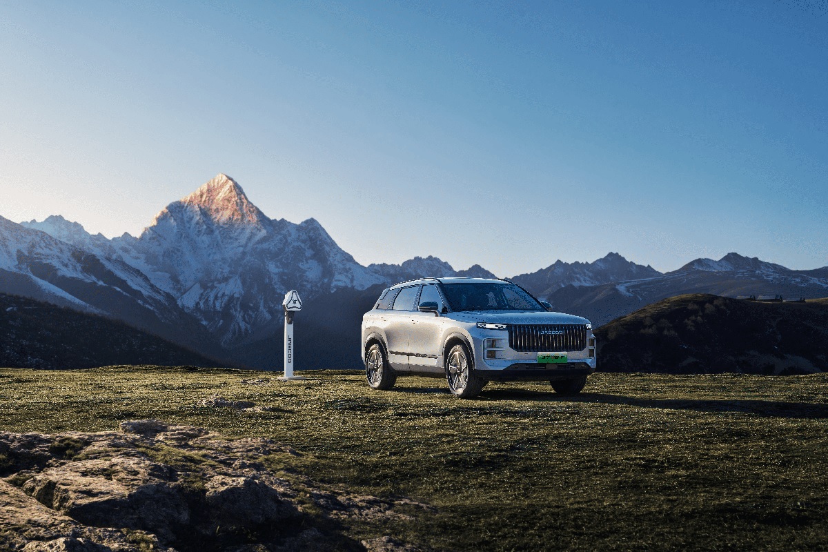 Jaecoo J7 Diklaim Jadi Mobil Terlaris di Inggris, Tak Heran Kalau Lihat Penjualan per Bulan