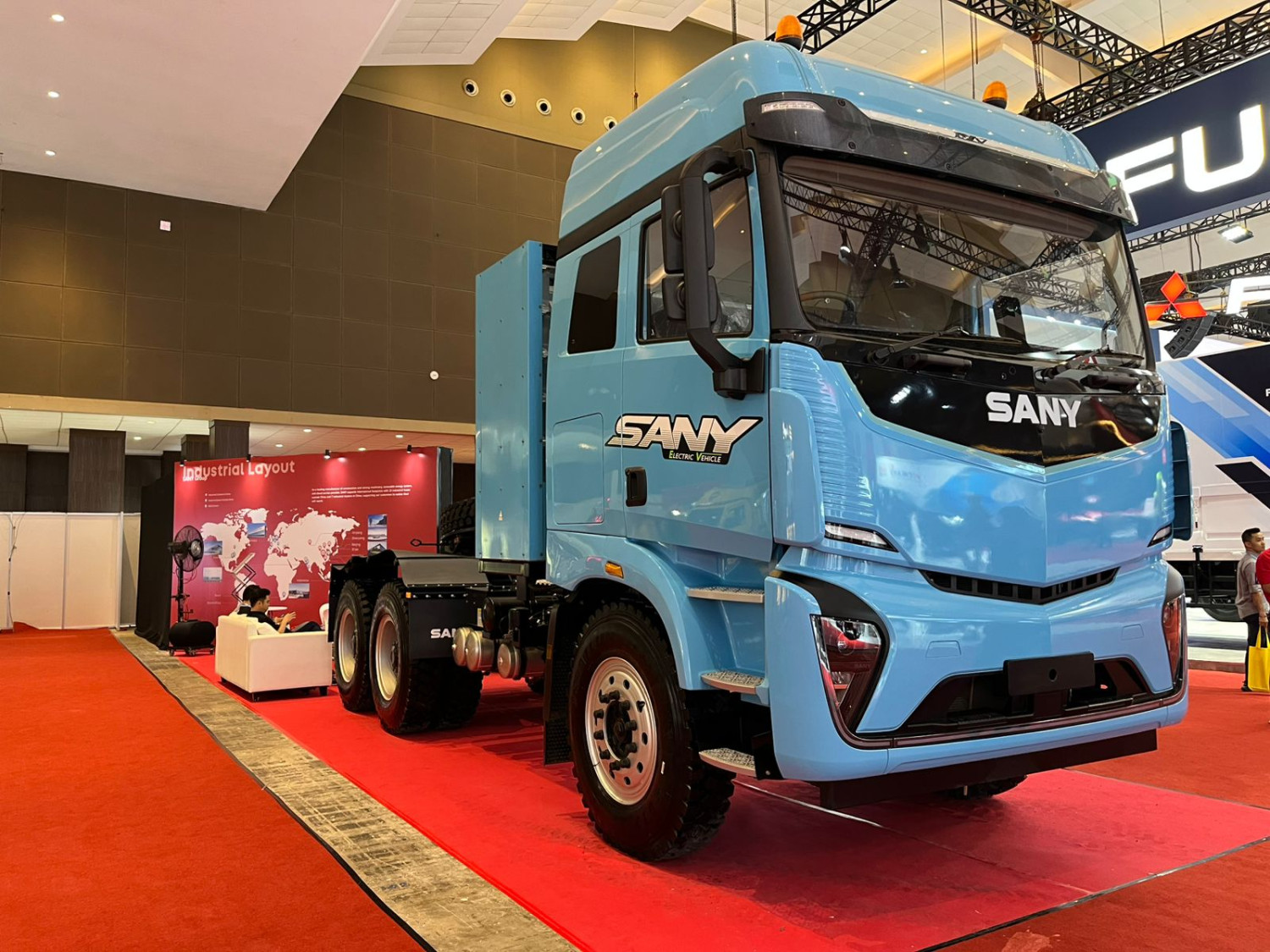 Lima Menit Langsung Jalan, Truk Listrik SANY Pakai Sistem Swap Baterai