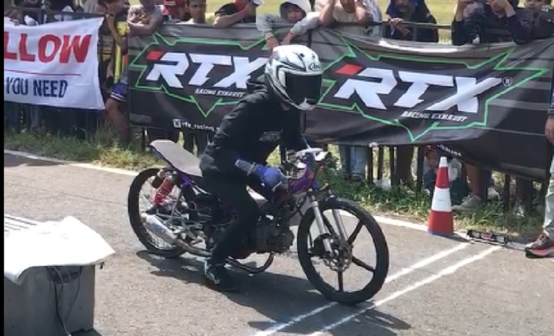 Tak Cuma Perkara Racikan Mesin, Ini Kenapa Peran Joki Krusial di Balap Motor Drag