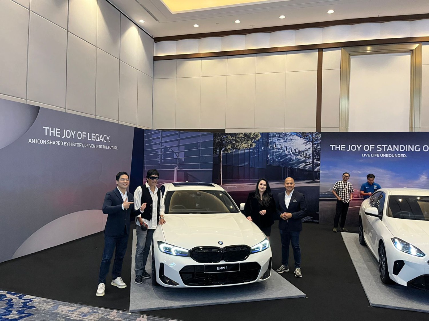 BMW Bawa 80 Mobil ke Festival of JOY, Bisa Dicoba Langsung