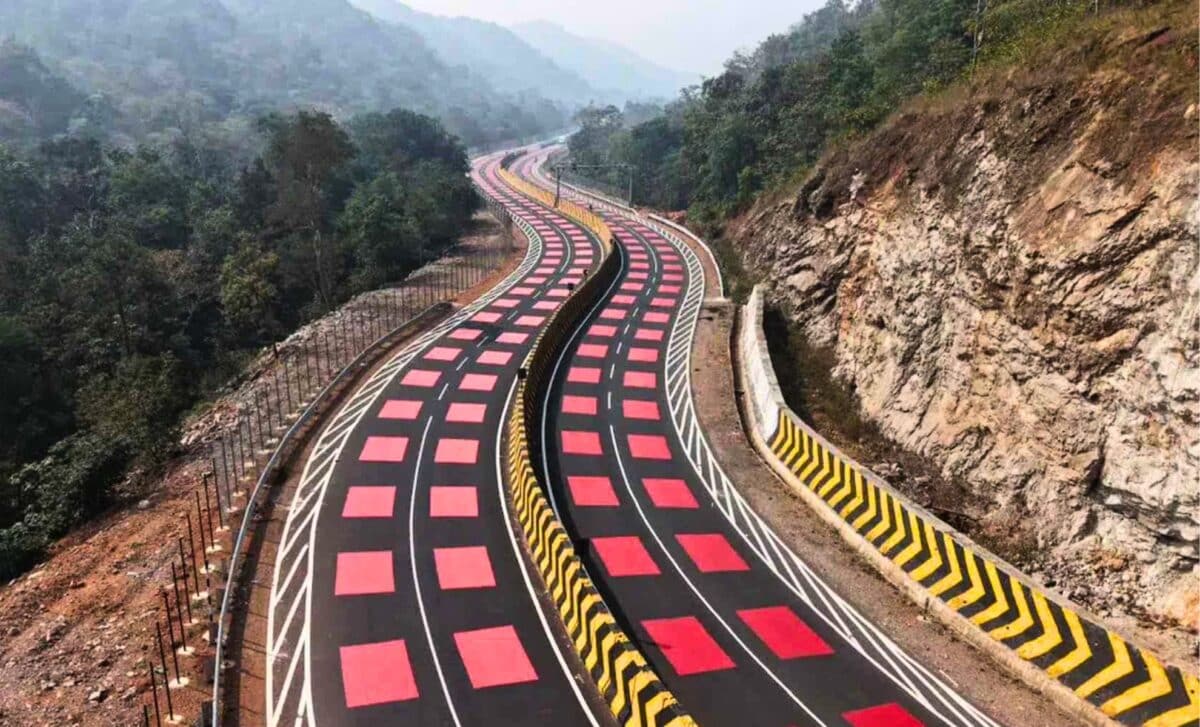 India Uji Jalan Ajaibnya, Bisa Bikin Mobil Melambat Tanpa Perlu Polisi