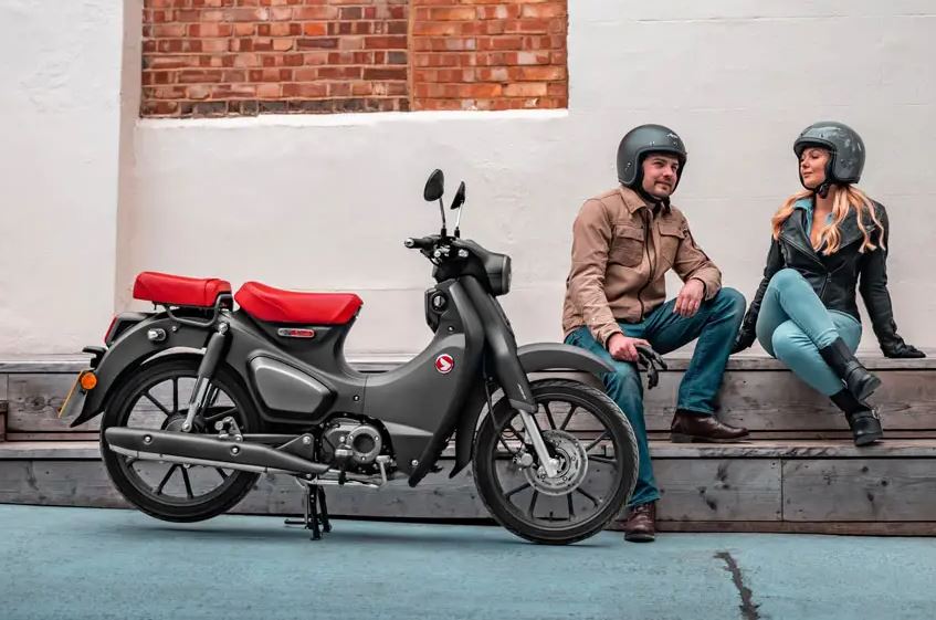 Pilihan Motor Bebek Retro Kelas Premium, Segini Harga Honda Super Cub C125 April 2026