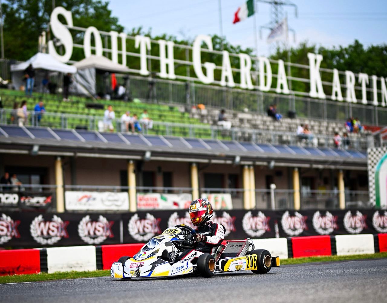 Qarrar Firhand Selangkah Lagi Rengkuh Juara Umum WSK Euro Series 2026