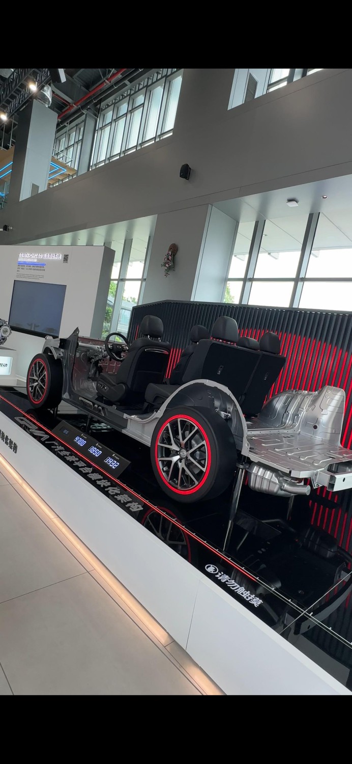 Lihat Langsung Teknologi GPMA GAC dari Guangzhou, Satu Sasis Bisa Jadi Sedan, MPV dan SUV