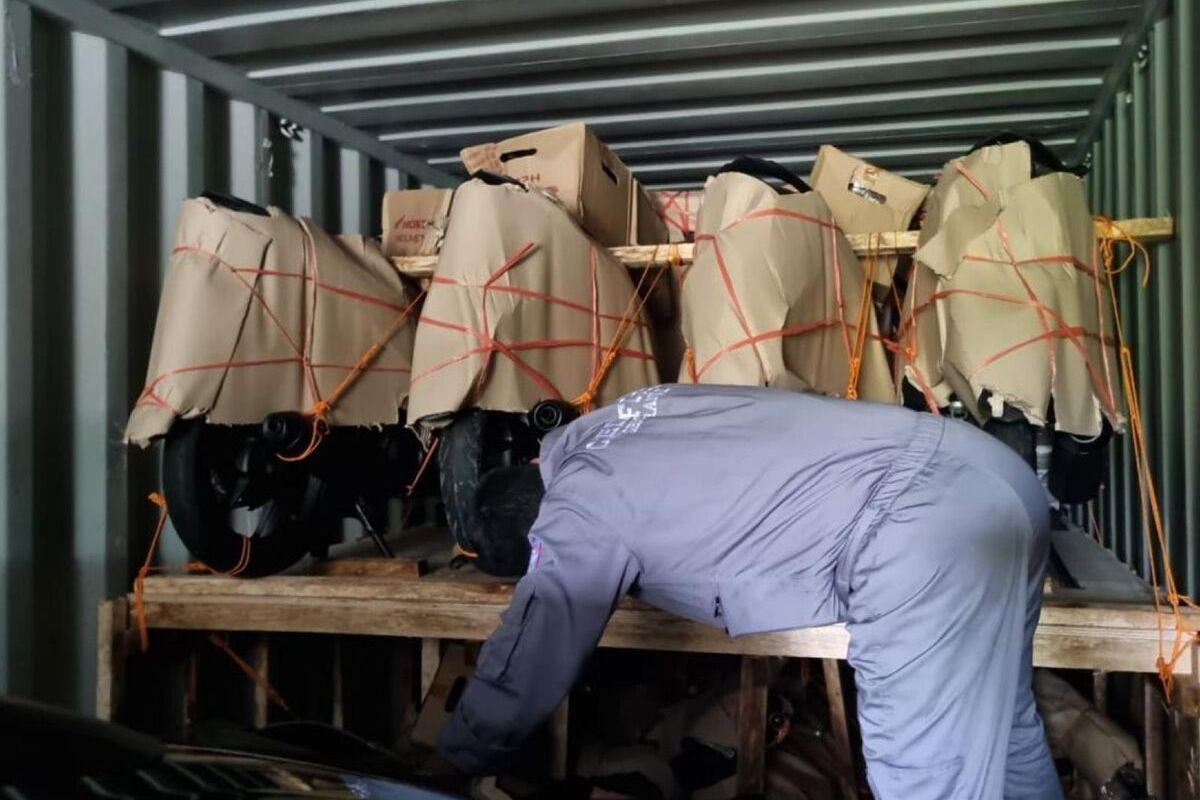 Sindikat Penyelundupan Motor dan Mobil Bekas ke Timor Lester Terbongkar, Gudang di Klaten Raup Rp 50 Miliar