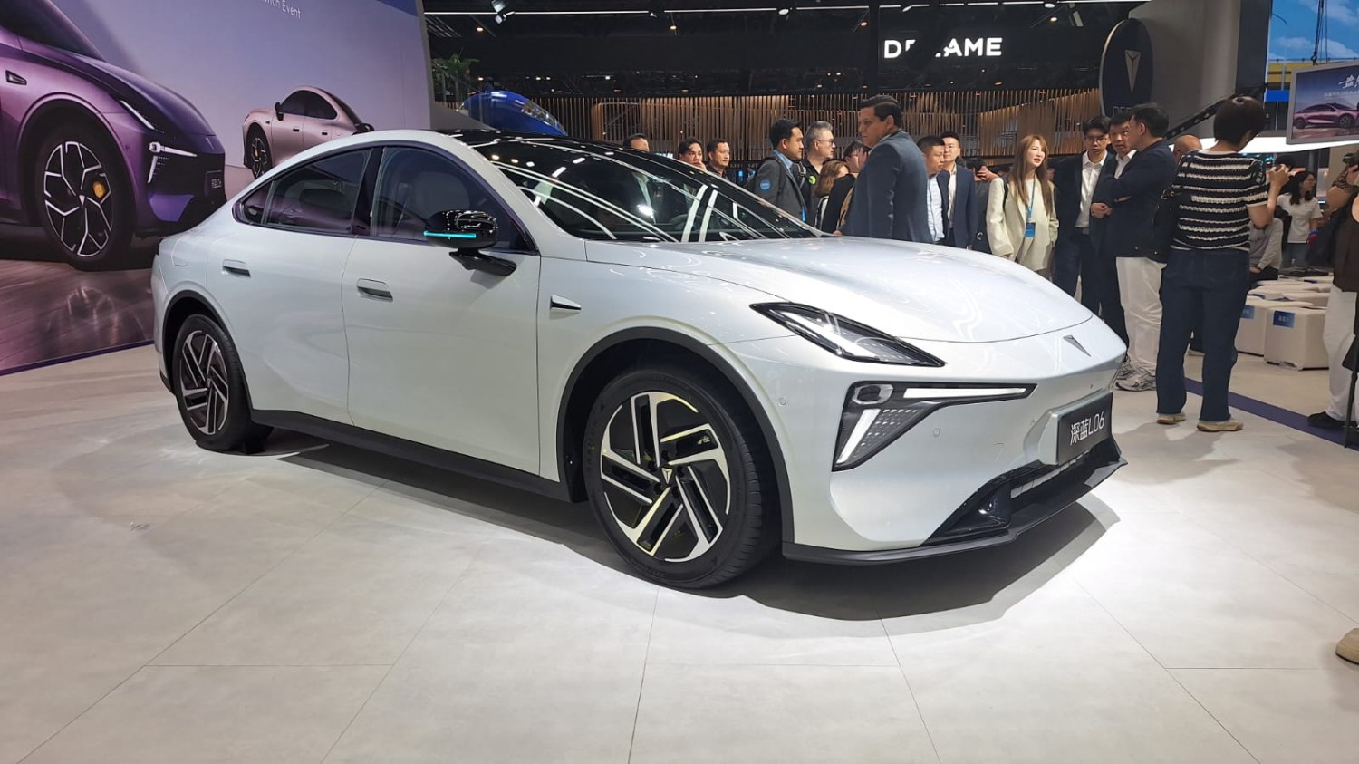 Ada Versi REEV dan BEV, Changan Deepal L06 Resmi Meluncur di Beijing Auto Show 2026