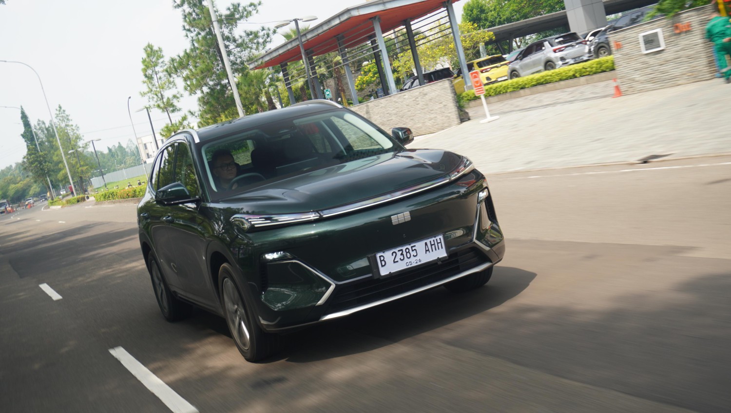 Pedal Gas Diinjak Dalam, Sekencang Ini Lari Geely Starray EM-i