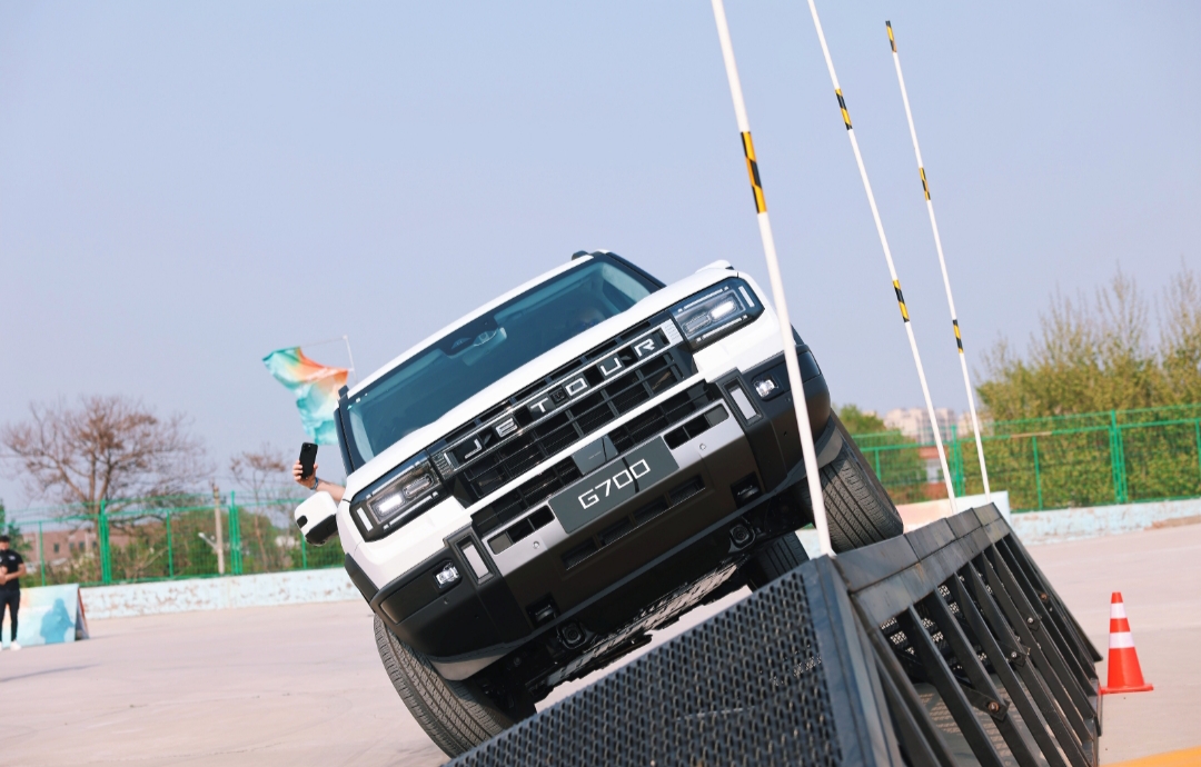 JETOUR G700 dan T2 i-DM Sudah Diuji Keandalannya, Cocok Masuk Indonesia?