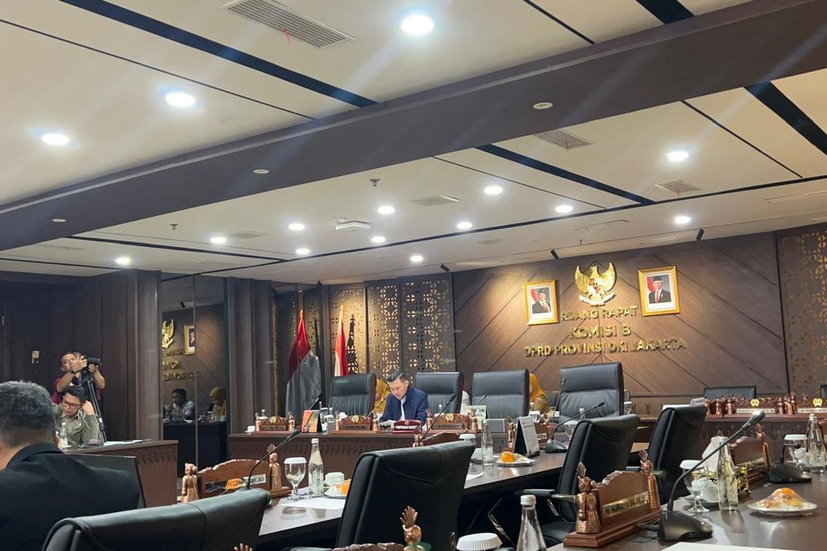 Anggota DPRD DKI Ini Usul Ada PHK Petugas Parkir di Jakarta, Permasalahkan Gaji Tinggi