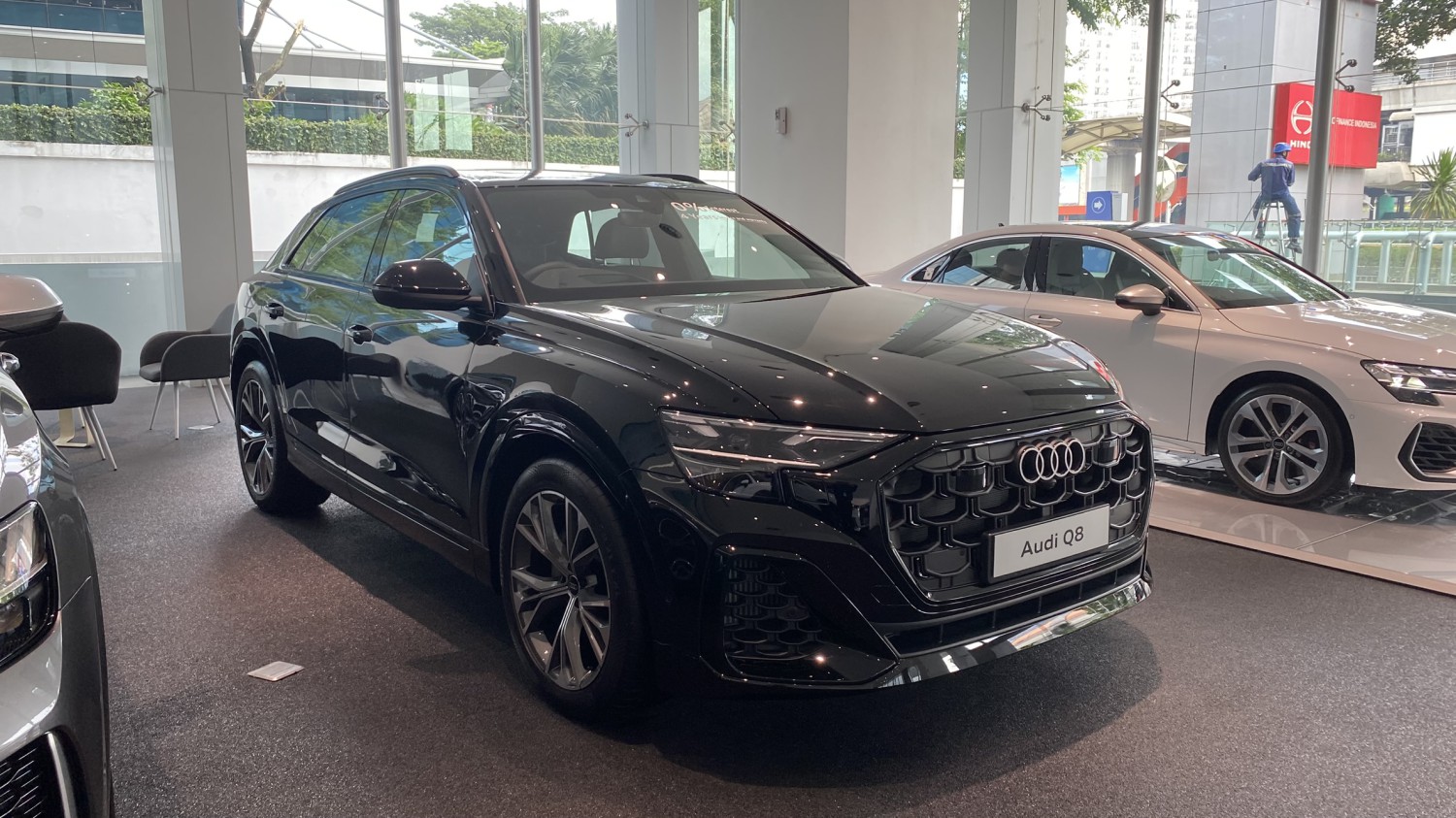 Saudaranya Lamborghini Urus Nih, Begini Spek Audi Q8 di Indonesia