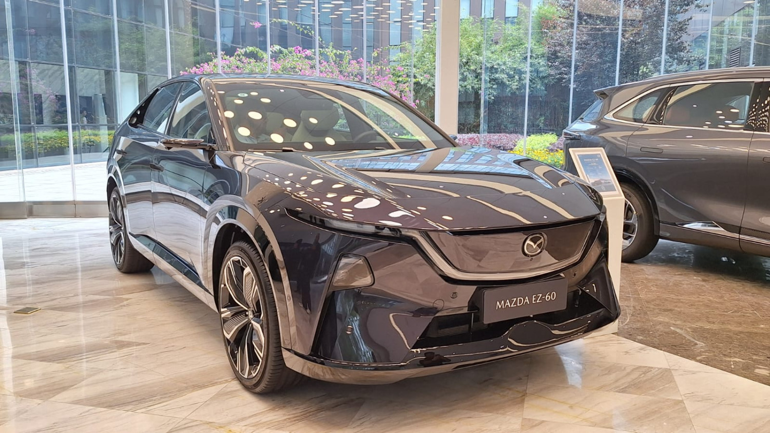 Hasil Kolaborasi dengan Changan, Begini Penampakan Mazda CX-6 Electric