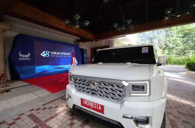 Seskab Teddy Buka-bukaan, Ungkap Alasan Prabowo Pakai Maung MV3 Garuda di KTT ASEAN di Filipina