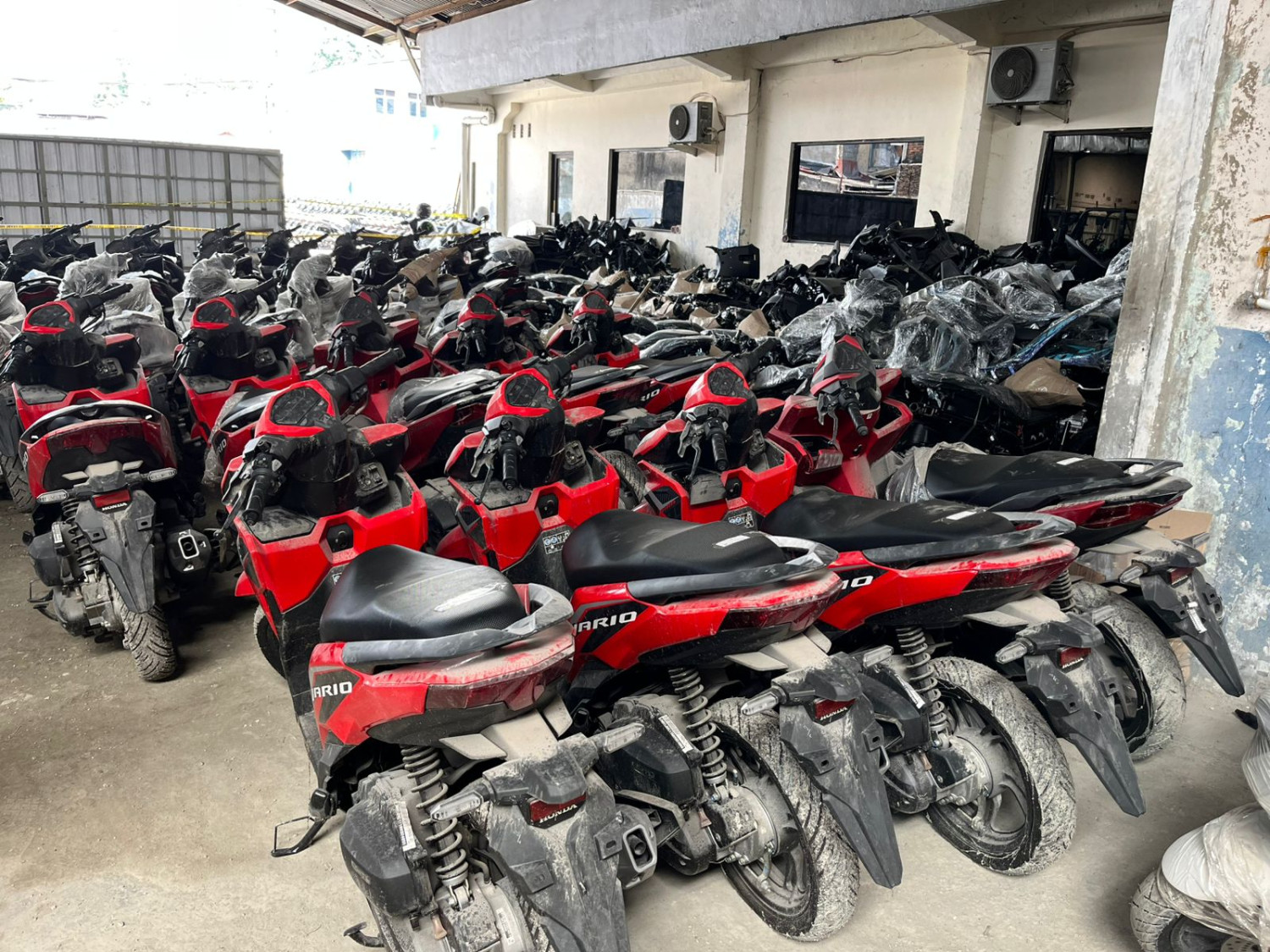 Warga Sekitar Ketipu, Selama Ini Gudang Ribuan Motor Ilegal di Kebayoran Lama Dikira Dealer