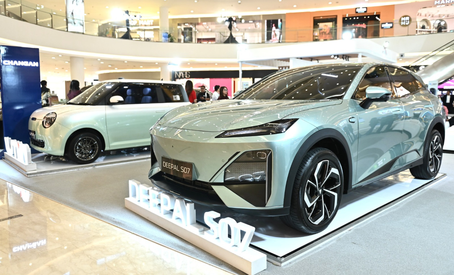 INDOMOBIL Expo Lanjut Ke Bandung Kasih Tawaran Bunga 0 Persen
