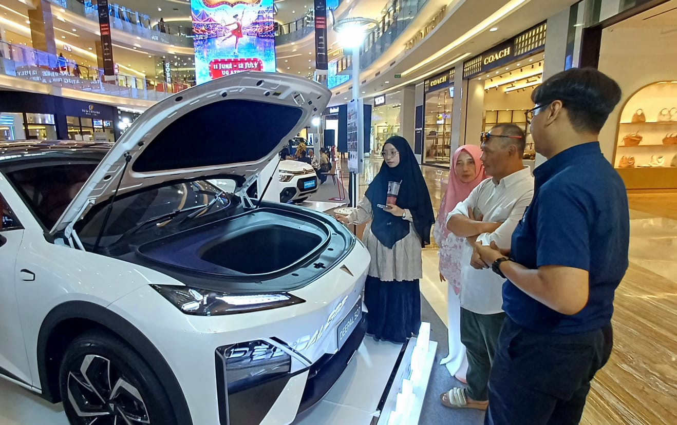 Yakin Infrastruktur Terus Tumbuh, Indomobil Expo Jogja Umbar Promo Mobil Listrik hingga Pertengahan Mei