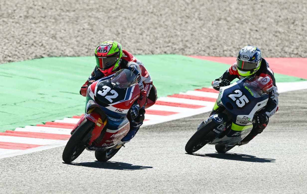 Beneran Gacor! Debut di Moto3 Junior, Kiandra Ramadhipa Langsung Gondol Podium di Catalunya
