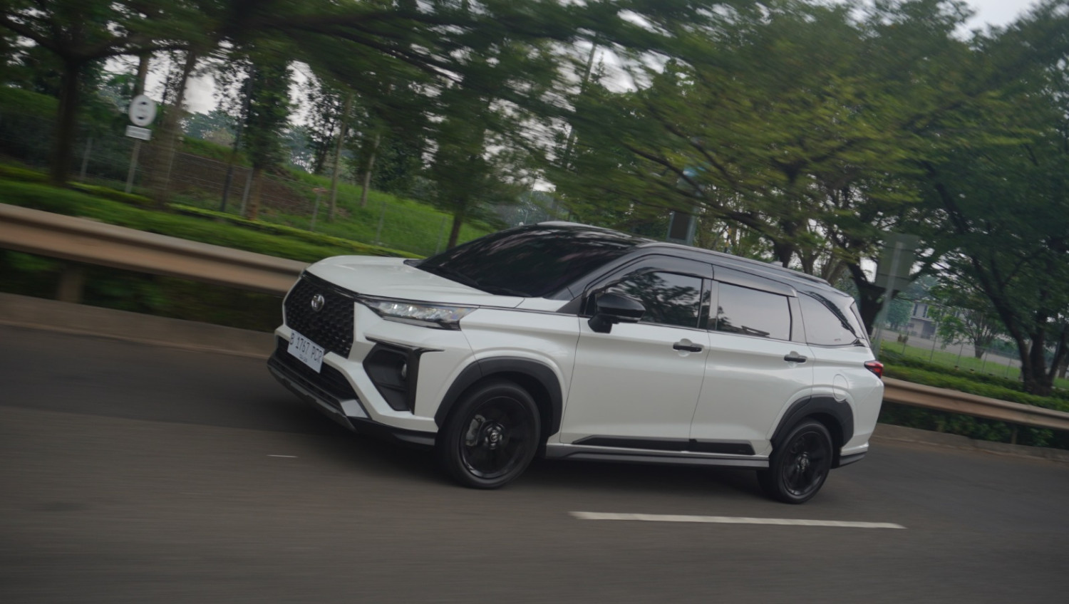 Perbandingan Konsumsi BBM Veloz Bensin VS Veloz Hybrid, Iritnya Pol!